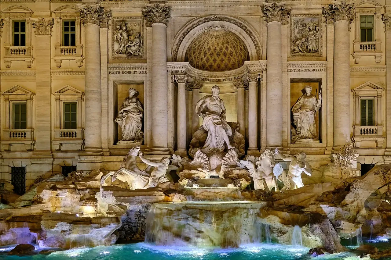 Fontona Di Trevi